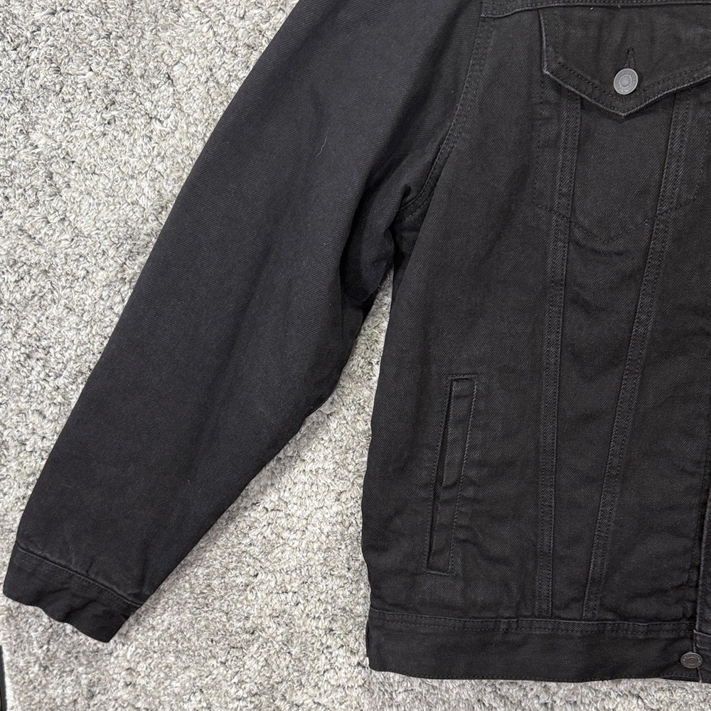 Old Navy Black Denim Sherpa LinedJacket for Men Size Large Collared Trucker Coat - Picture 3 of 16